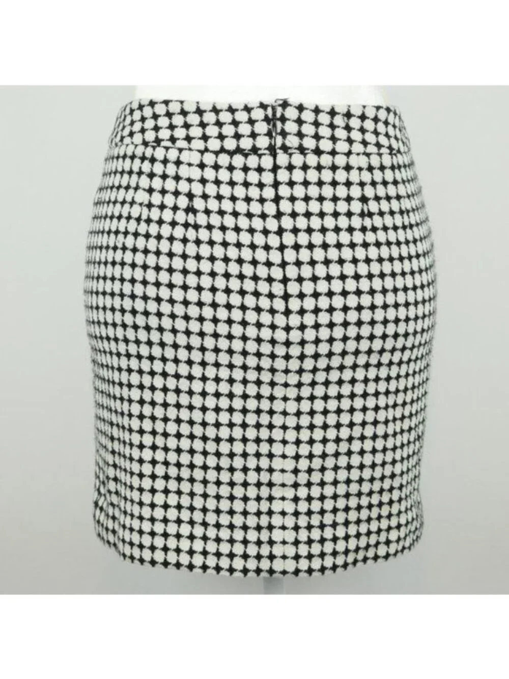 Ann Taylor LOFT Women's Size 2 Petite Black & White Polka Dot Mini Pencil Skirt